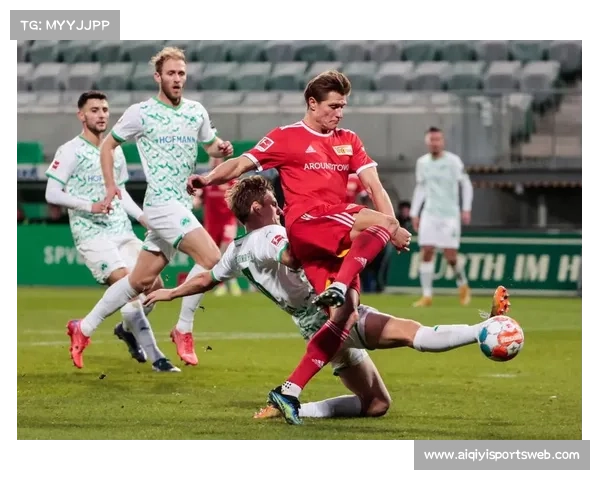 勒沃库森4-0大胜对手,继续以全胜战绩领跑德甲