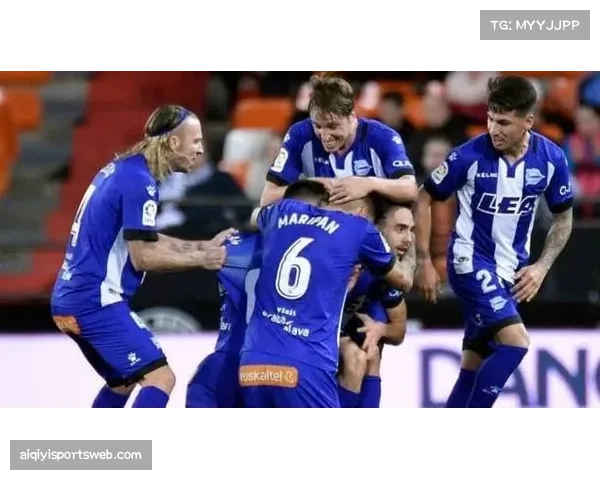 阿拉维斯后卫因肌肉疲劳缺席训练，队医归因于近期比赛密度过高